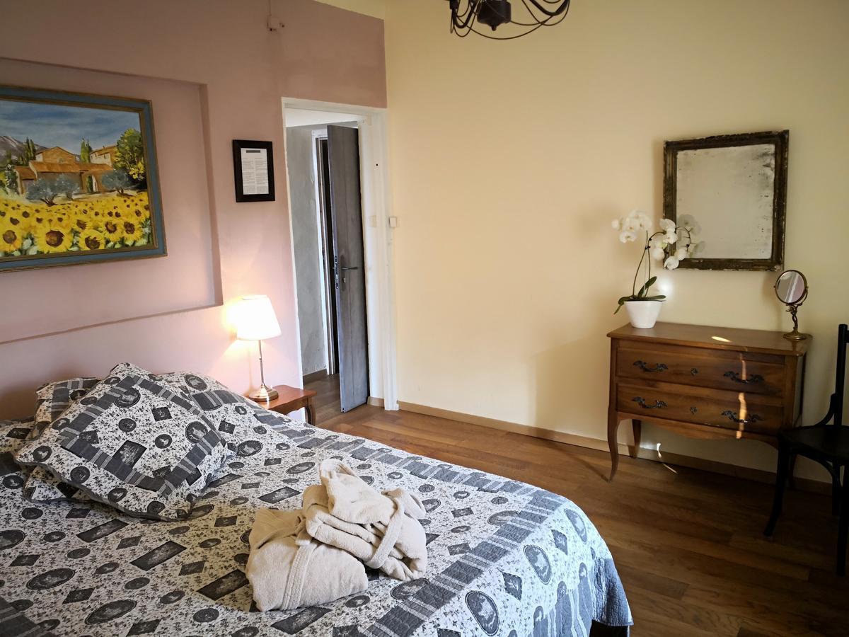 Maison D'Anvers Valréas Quarto foto